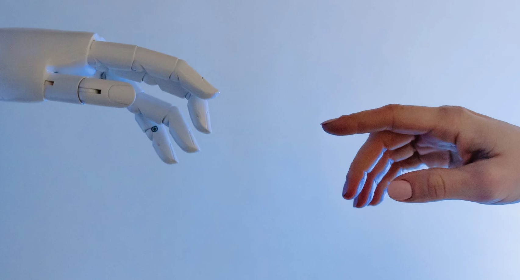 AI and Human hand